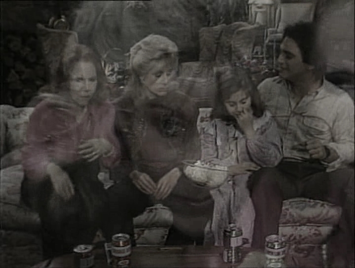 charmed-online_dot_nl-WhosTheBoss1x17-0337.jpg charmed-online_dot_nl-WhosTheBoss1x17-0337.jpg