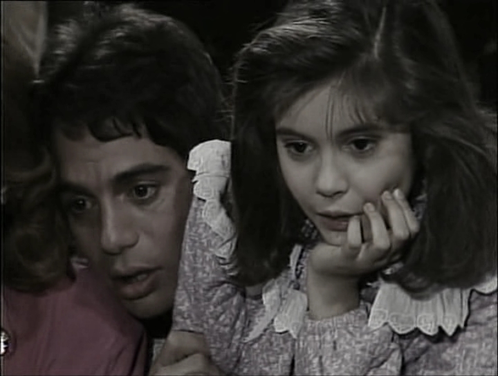 charmed-online_dot_nl-WhosTheBoss1x17-0344.jpg charmed-online_dot_nl-WhosTheBoss1x17-0344.jpg