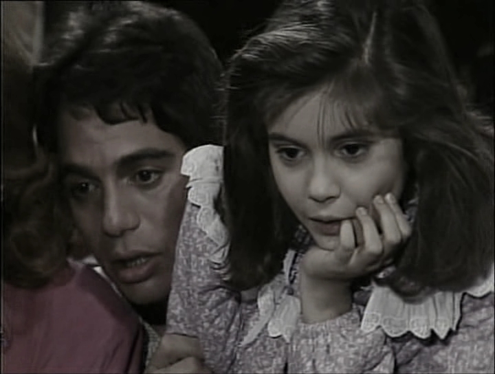 charmed-online_dot_nl-WhosTheBoss1x17-0345.jpg charmed-online_dot_nl-WhosTheBoss1x17-0345.jpg