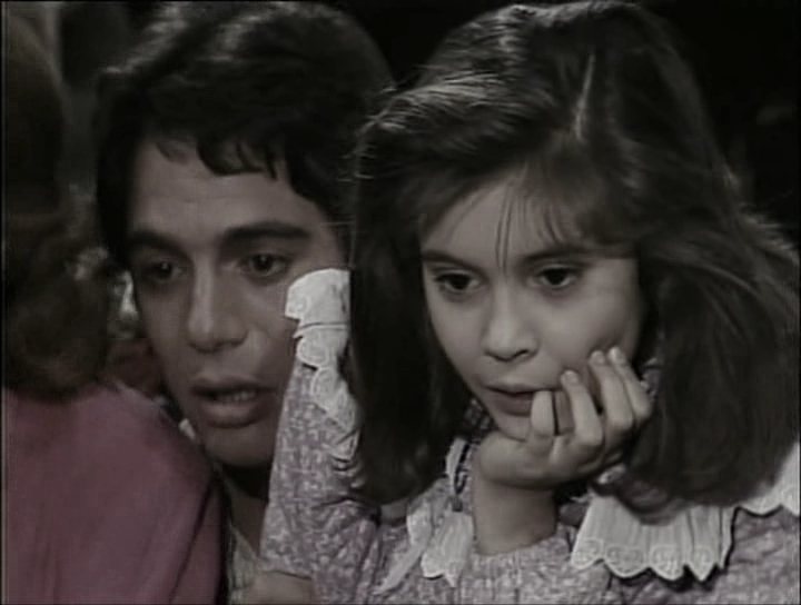 charmed-online_dot_nl-WhosTheBoss1x17-0348.jpg charmed-online_dot_nl-WhosTheBoss1x17-0348.jpg