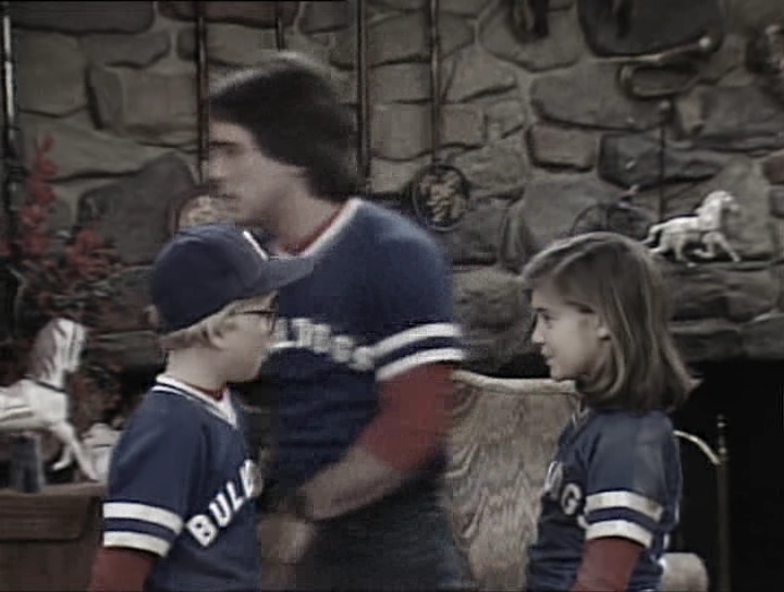 charmed-online_dot_nl-WhosTheBoss1x18-0229.jpg charmed-online_dot_nl-WhosTheBoss1x18-0229.jpg