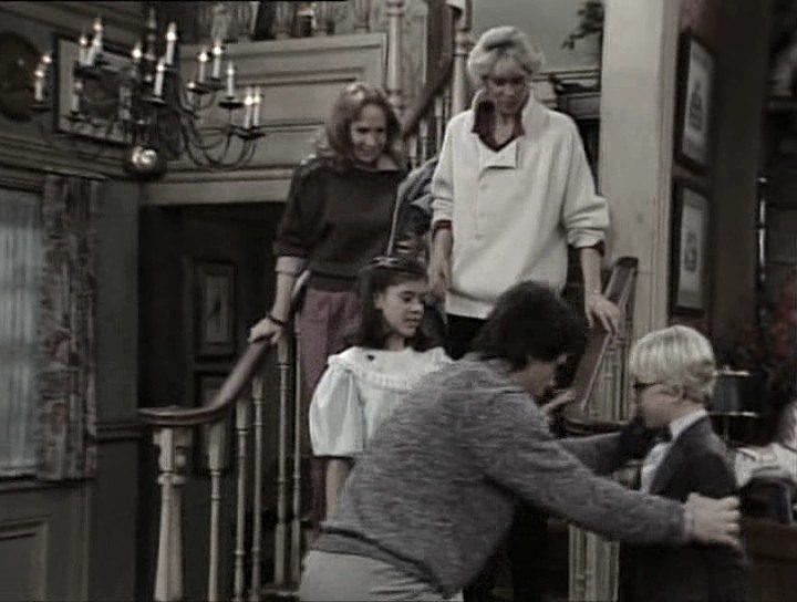 charmed-online_dot_nl-WhosTheBoss1x18-0443.jpg charmed-online_dot_nl-WhosTheBoss1x18-0443.jpg