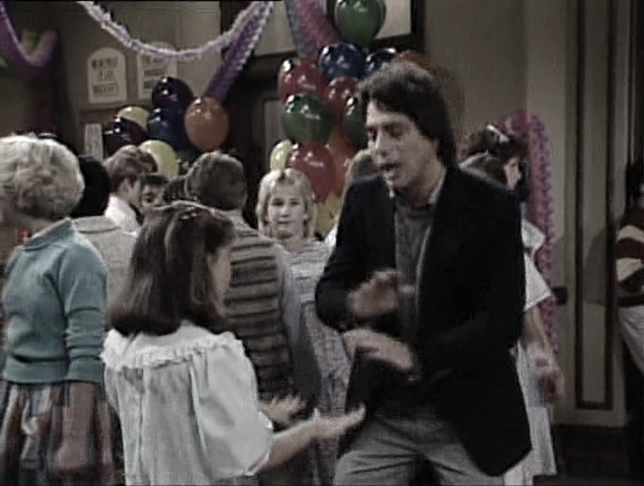 charmed-online_dot_nl-WhosTheBoss1x18-0737.jpg charmed-online_dot_nl-WhosTheBoss1x18-0737.jpg