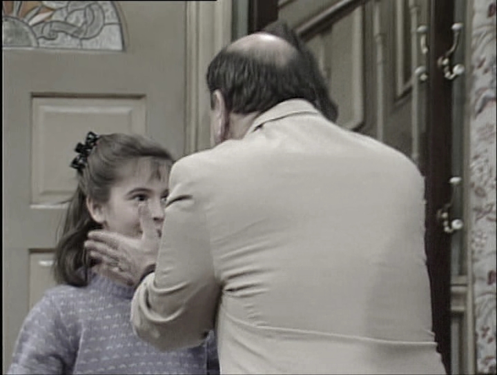 charmed-online_dot_nl-WhosTheBoss1x19-0235.jpg charmed-online_dot_nl-WhosTheBoss1x19-0235.jpg