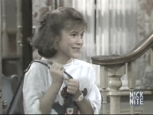 charmed-online_dot_nl-WhosTheBoss2x01-0134.jpg charmed-online_dot_nl-WhosTheBoss2x01-0134.jpg