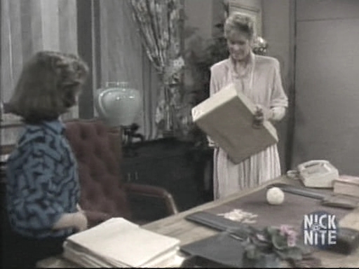 charmed-online_dot_nl-WhosTheBoss2x13-0754.jpg charmed-online_dot_nl-WhosTheBoss2x13-0754.jpg