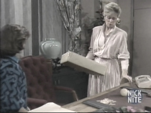 charmed-online_dot_nl-WhosTheBoss2x13-0755.jpg charmed-online_dot_nl-WhosTheBoss2x13-0755.jpg