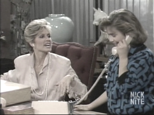 charmed-online_dot_nl-WhosTheBoss2x13-0803.jpg charmed-online_dot_nl-WhosTheBoss2x13-0803.jpg