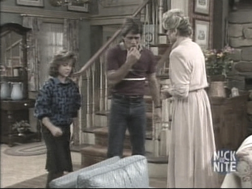 charmed-online_dot_nl-WhosTheBoss2x13-0862.jpg charmed-online_dot_nl-WhosTheBoss2x13-0862.jpg