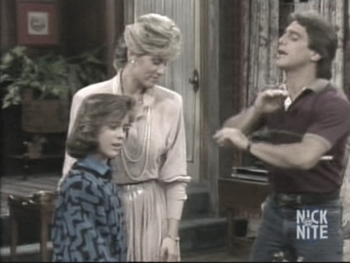 charmed-online_dot_nl-WhosTheBoss2x13-1142.jpg charmed-online_dot_nl-WhosTheBoss2x13-1142.jpg