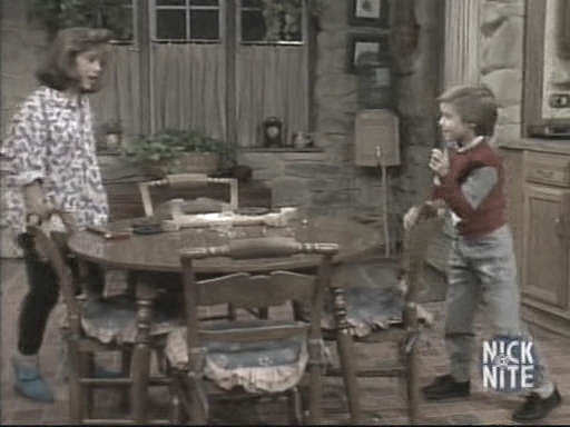 charmed-online_dot_nl-WhosTheBoss2x16-0272.jpg charmed-online_dot_nl-WhosTheBoss2x16-0272.jpg