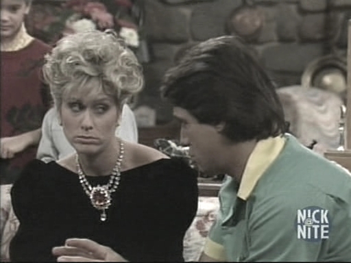 charmed-online_dot_nl-WhosTheBoss2x19-0538.jpg charmed-online_dot_nl-WhosTheBoss2x19-0538.jpg