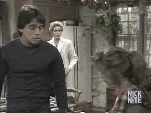 Charmed-online_dot_nl-WhosTheBoss2x20-0887.jpg Charmed-online_dot_nl-WhosTheBoss2x20-0887.jpg