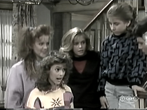 Charmed-online_dot_nl-WhosTheBoss3x05-0060.jpg Charmed-online_dot_nl-WhosTheBoss3x05-0060.jpg