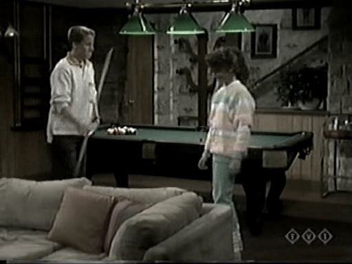 Charmed-online_dot_nl-WhosTheBoss3x05-0817.jpg Charmed-online_dot_nl-WhosTheBoss3x05-0817.jpg