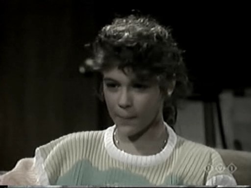 Charmed-online_dot_nl-WhosTheBoss3x05-0966.jpg Charmed-online_dot_nl-WhosTheBoss3x05-0966.jpg