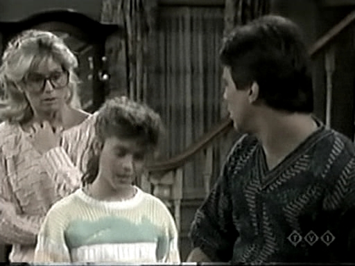 Charmed-online_dot_nl-WhosTheBoss3x05-1179.jpg Charmed-online_dot_nl-WhosTheBoss3x05-1179.jpg