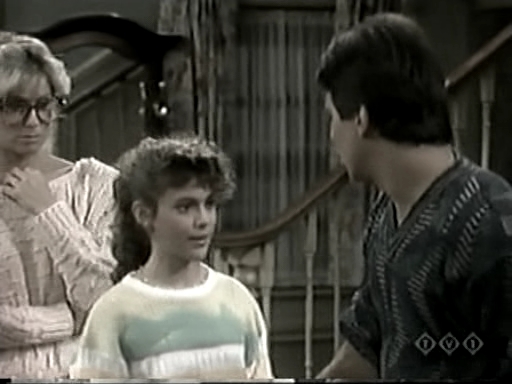 Charmed-online_dot_nl-WhosTheBoss3x05-1182.jpg Charmed-online_dot_nl-WhosTheBoss3x05-1182.jpg