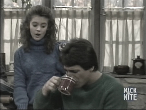 Charmed-online_dot_nl-WhosTheBoss3x09-0720.jpg Charmed-online_dot_nl-WhosTheBoss3x09-0720.jpg