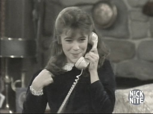 Charmed-online_dot_nl-WhosTheBoss3x14-0068.jpg Charmed-online_dot_nl-WhosTheBoss3x14-0068.jpg