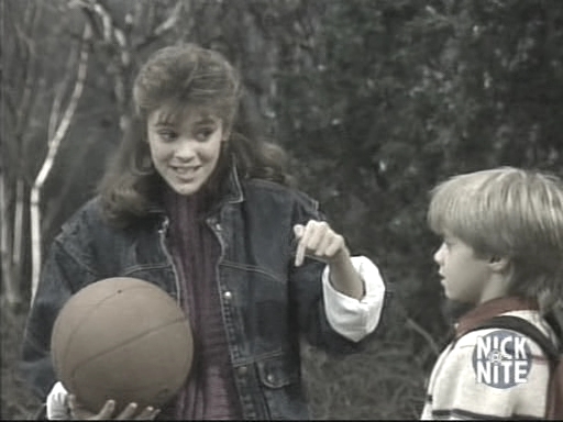 Charmed-online_dot_nl-WhosTheBoss3x14-0420.jpg Charmed-online_dot_nl-WhosTheBoss3x14-0420.jpg