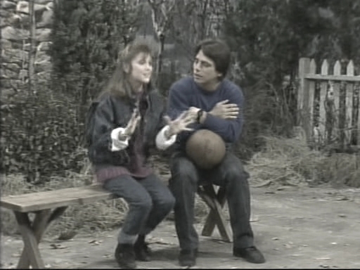 Charmed-online_dot_nl-WhosTheBoss3x14-0503.jpg Charmed-online_dot_nl-WhosTheBoss3x14-0503.jpg