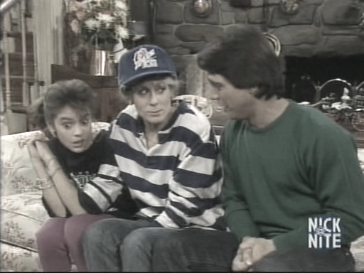 Charmed-online_dot_nl-WhosTheBoss3x15-0223.jpg Charmed-online_dot_nl-WhosTheBoss3x15-0223.jpg