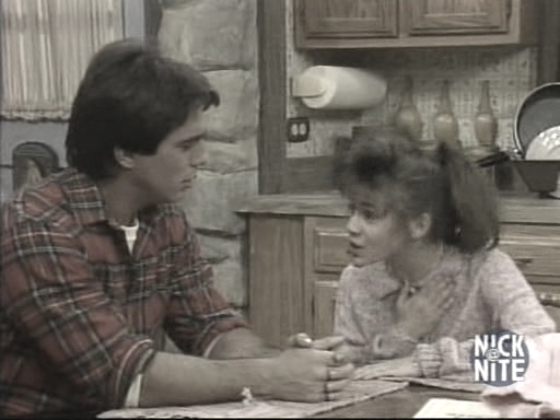 Charmed-online_dot_nl-WhosTheBoss3x19-1943.jpg Charmed-online_dot_nl-WhosTheBoss3x19-1943.jpg