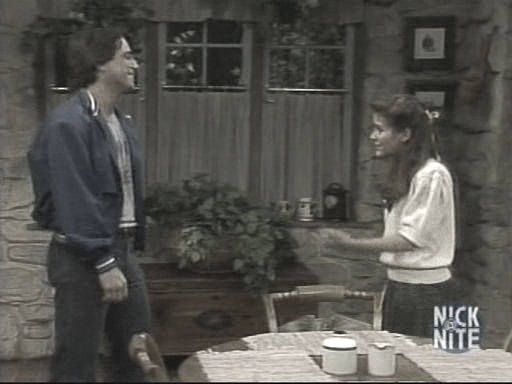 Charmed-online_dot_nl-WhosTheBoss4x02-0908.jpg Charmed-online_dot_nl-WhosTheBoss4x02-0908.jpg