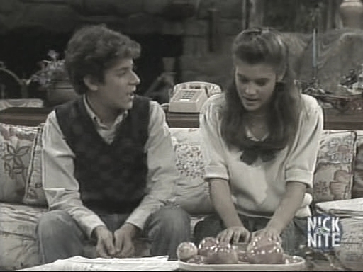 Charmed-online_dot_nl-WhosTheBoss4x02-1059.jpg Charmed-online_dot_nl-WhosTheBoss4x02-1059.jpg