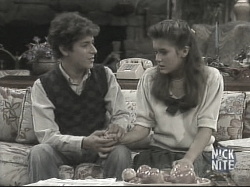 Charmed-online_dot_nl-WhosTheBoss4x02-1064.jpg Charmed-online_dot_nl-WhosTheBoss4x02-1064.jpg