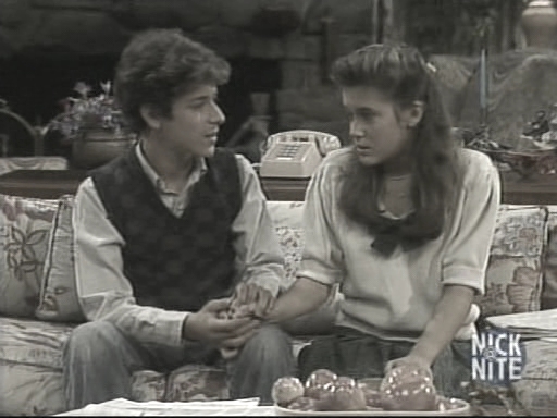 Charmed-online_dot_nl-WhosTheBoss4x02-1065.jpg Charmed-online_dot_nl-WhosTheBoss4x02-1065.jpg