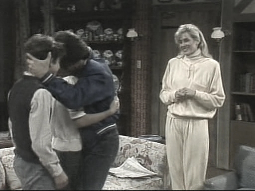 Charmed-online_dot_nl-WhosTheBoss4x02-1171.jpg Charmed-online_dot_nl-WhosTheBoss4x02-1171.jpg