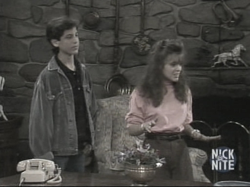 Charmed-online_dot_nl-WhosTheBoss4x05-2959.jpg Charmed-online_dot_nl-WhosTheBoss4x05-2959.jpg