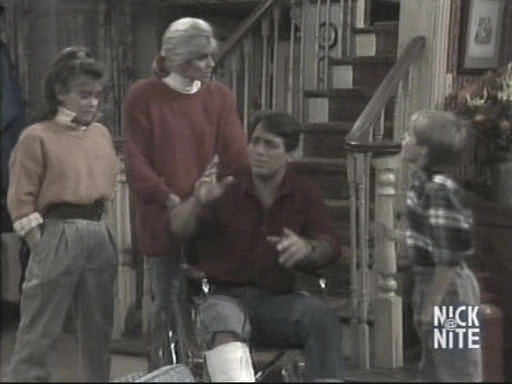 Charmed-online_dot_nl-WhosTheBoss4x08-0296.jpg Charmed-online_dot_nl-WhosTheBoss4x08-0296.jpg