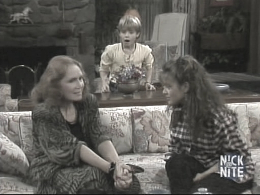 Charmed-online_dot_nl-WhosTheBoss4x09-0467.jpg Charmed-online_dot_nl-WhosTheBoss4x09-0467.jpg