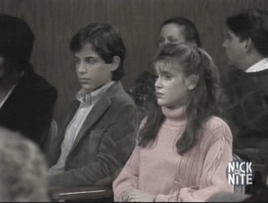 Charmed-online_dot_nl-WhosTheBoss4x10-0711.jpg Charmed-online_dot_nl-WhosTheBoss4x10-0711.jpg