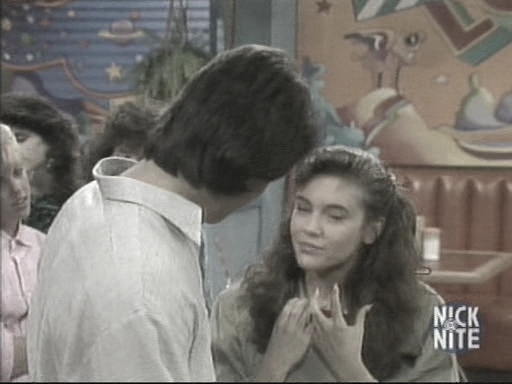 Charmed-online_dot_nl-WhosTheBoss4x12-0233.jpg Charmed-online_dot_nl-WhosTheBoss4x12-0233.jpg