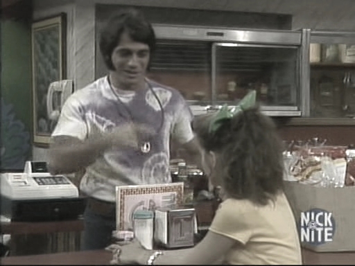 Charmed-online_dot_nl-WhosTheBoss4x12-0820.jpg Charmed-online_dot_nl-WhosTheBoss4x12-0820.jpg