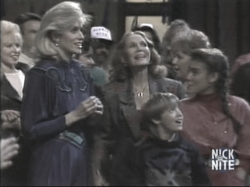 Charmed-online_dot_nl-WhosTheBoss4x16-0905.jpg Charmed-online_dot_nl-WhosTheBoss4x16-0905.jpg