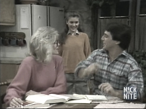 Charmed-online_dot_nl-WhosTheBoss4x17-0463.jpg Charmed-online_dot_nl-WhosTheBoss4x17-0463.jpg