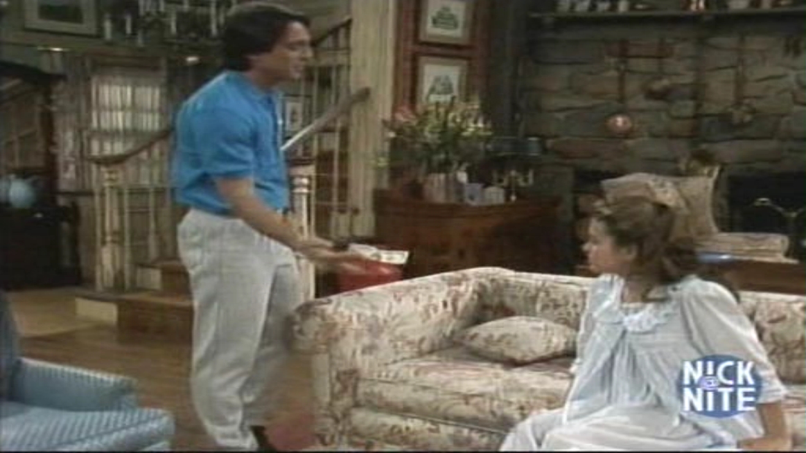 Charmed-Online_dot_nl_WhosTheBoss4x20-0682.jpg Charmed-Online_dot_nl_WhosTheBoss4x20-0682.jpg