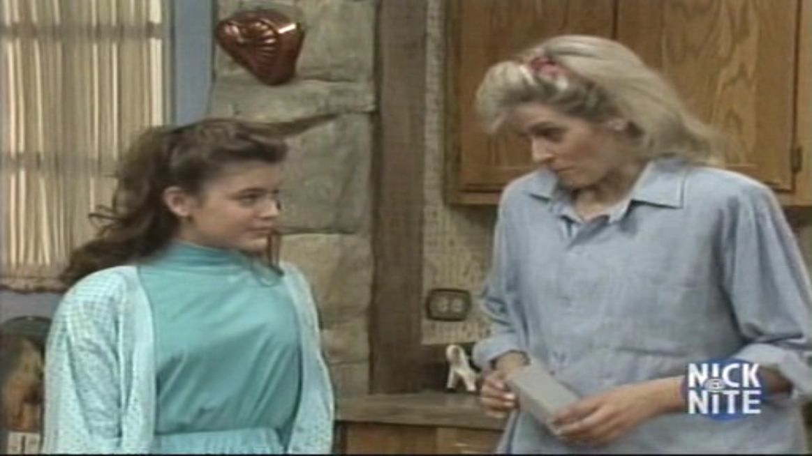 Charmed-Online_dot_nl_WhosTheBoss4x20-0898.jpg Charmed-Online_dot_nl_WhosTheBoss4x20-0898.jpg