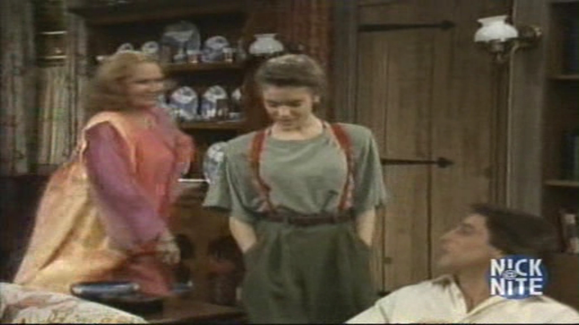 Charmed-Online_dot_nl_WhosTheBoss4x20-1027.jpg Charmed-Online_dot_nl_WhosTheBoss4x20-1027.jpg