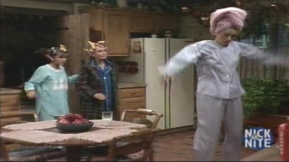 Charmed-Online_dot_nl_WhosTheBoss4x23-0325.jpg Charmed-Online_dot_nl_WhosTheBoss4x23-0325.jpg