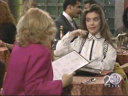 Charmed-Online_dot_nl_WhosTheBoss5x06-0907.jpg Charmed-Online_dot_nl_WhosTheBoss5x06-0907.jpg