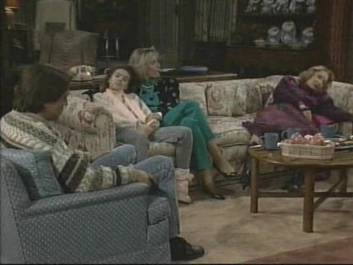 Charmed-Online_dot_nl_WhosTheBoss5x07-1146.jpg Charmed-Online_dot_nl_WhosTheBoss5x07-1146.jpg