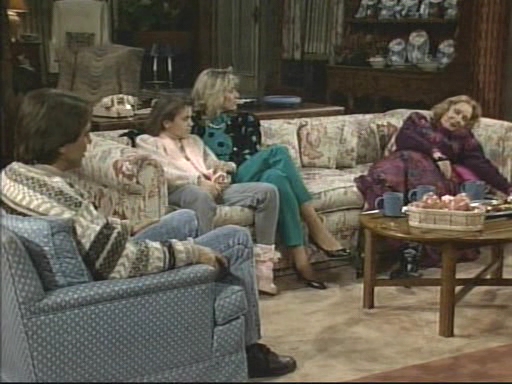 Charmed-Online_dot_nl_WhosTheBoss5x07-1148.jpg Charmed-Online_dot_nl_WhosTheBoss5x07-1148.jpg