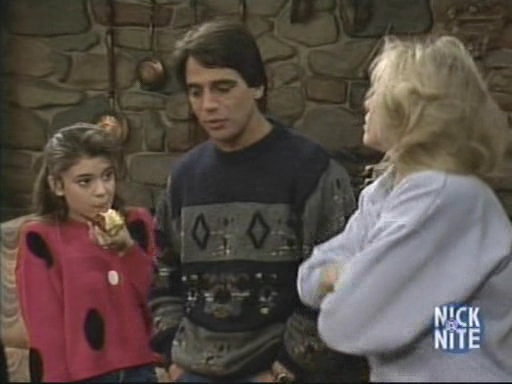 Charmed-Online_dot_nl_WhosTheBoss5x09-0811.jpg Charmed-Online_dot_nl_WhosTheBoss5x09-0811.jpg