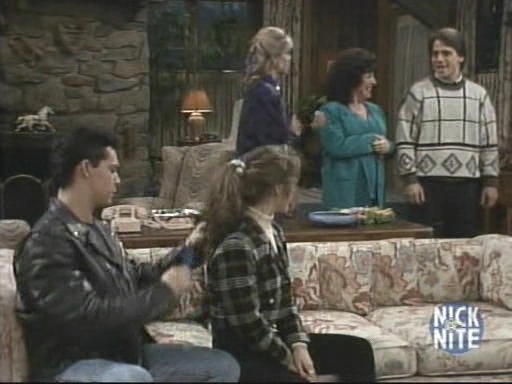 Charmed-Online_dot_nl_WhosTheBoss5x10-0915.jpg Charmed-Online_dot_nl_WhosTheBoss5x10-0915.jpg